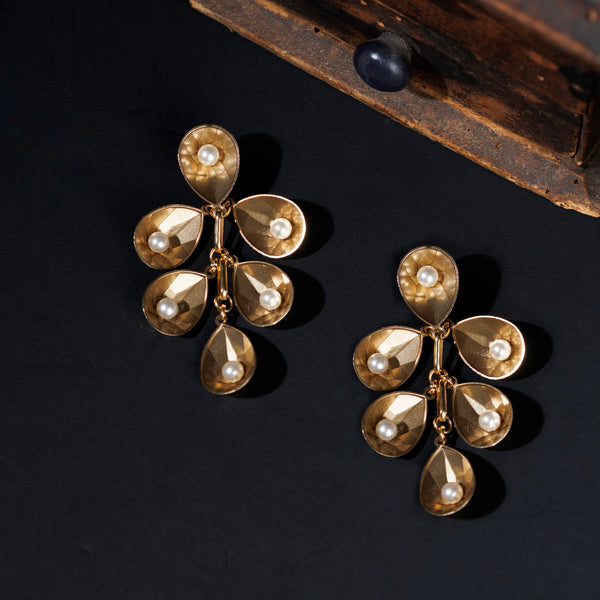 Mschio pearl earrings